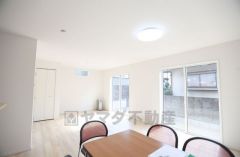 家具や小物類は含まれません