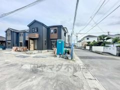 建築中時の前面道路