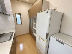 AIにて家具を消去しており、現況と異なる場合は現況を優先致します。