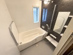 AIにて家具を消去しており、現況と異なる場合は現況を優先致します。