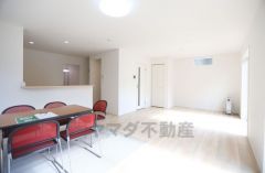 家具や小物類は含まれません