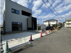 建築中の写真です