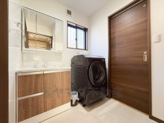 家具、家電、小物類は含まれません