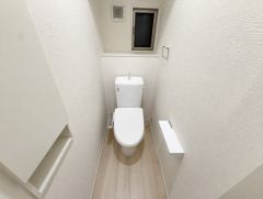 AIにて家具を消去しており、現況と異なる場合は現況を優先致します。