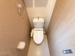 AIにて家具を消去しており、現況と異なる場合は現況を優先致します。