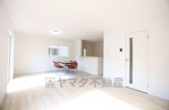 家具や小物類は含まれません